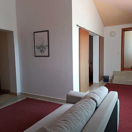 Hotel Holiday Buici  Exterior foto